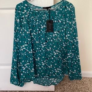 Gibson size large long sleeve top